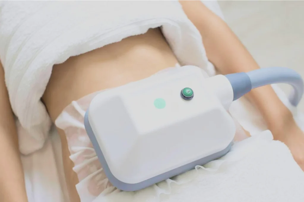 How Fat Freezing and HIFU Work Together? 3 advantages to combining Fat Freezing and HIFU Sandwich